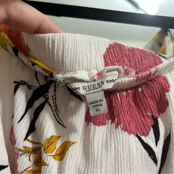 GUESS Off Shoulder Nidia Top Size XL - Picture 5 of 9